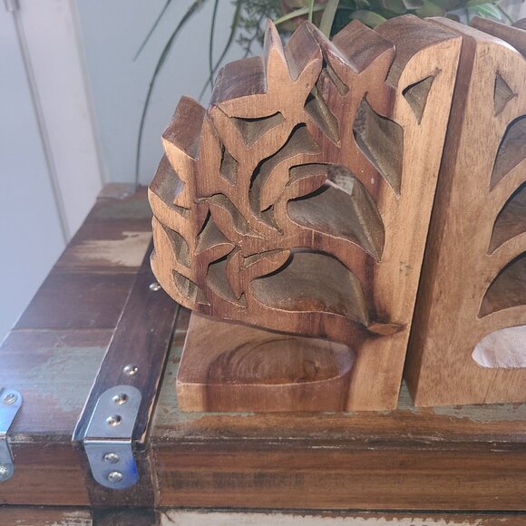 Wooden Bookends Wood  Hand Crafted Vintage Carved Tree 8" x 10" x 3" - Picture 5 of 11